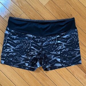 Under Armour Women's Athletic Shorts in Black and Gray